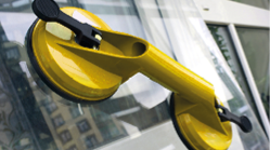 Sucker for glass transportation